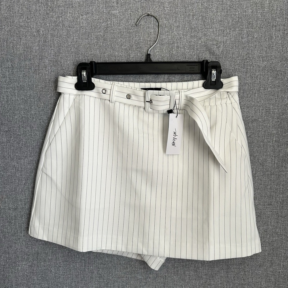 Nasty Gal Pinstripe Skort Women's 6 White
